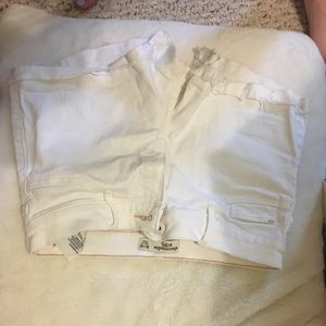 White kids Abercrombie Jean shorts